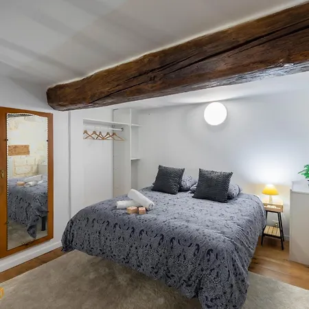 Le Theatre - Spacieux, Centre & Calme *