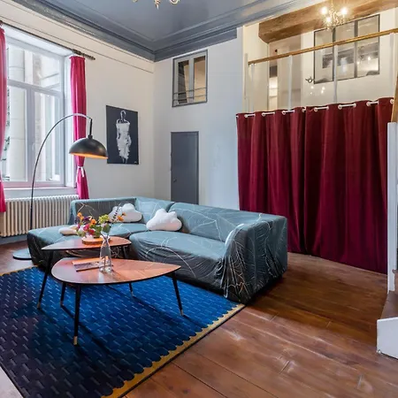 Apartmán Le Theatre - Spacieux, Centre & Calme